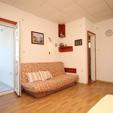 Apartments With A Parking Space Preko, Ugljan - 8224 חדר תמונה
