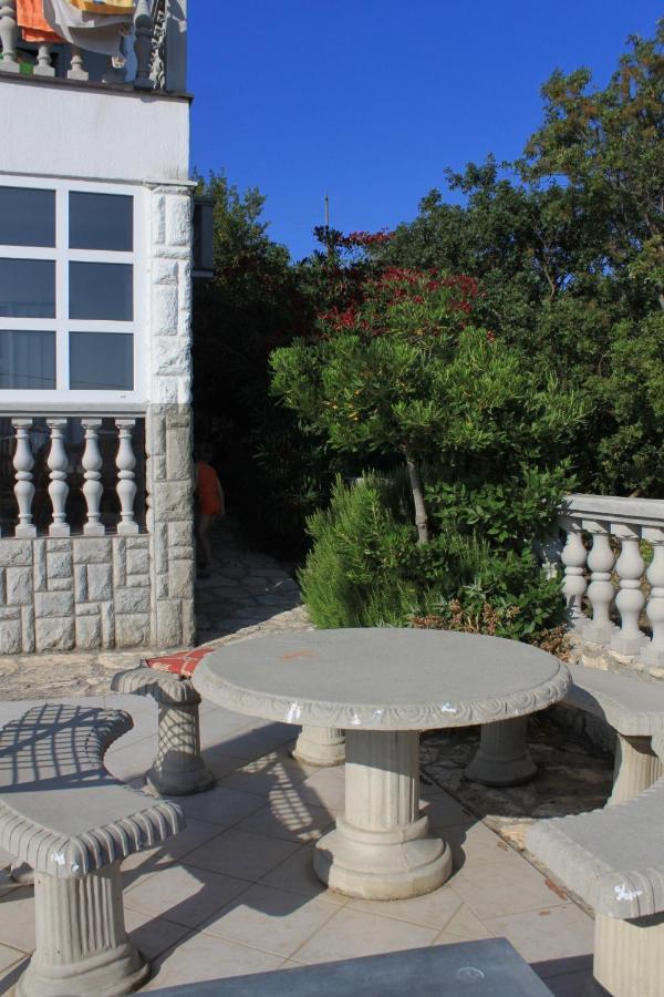 Apartments With A Parking Space Preko, Ugljan - 8224 מראה חיצוני תמונה