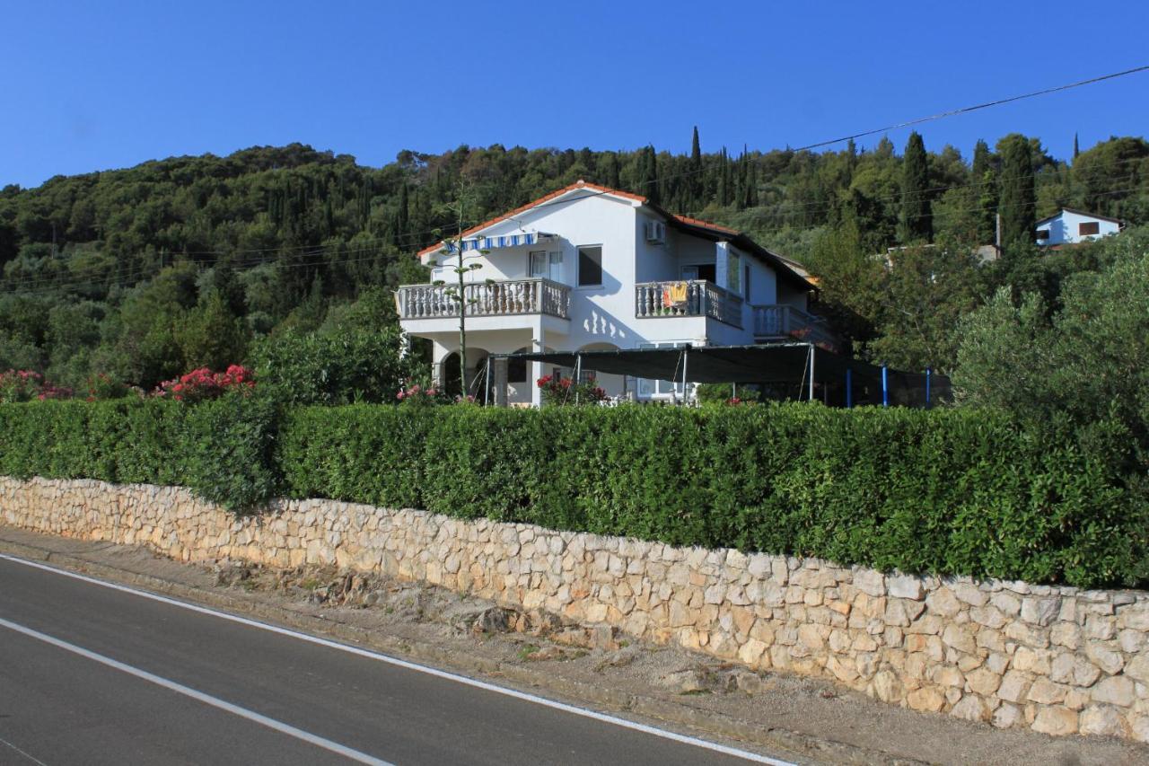 Apartments With A Parking Space Preko, Ugljan - 8224 מראה חיצוני תמונה
